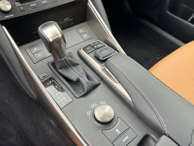 Used 2017 Lexus IS 200t w/ Navigation System Package image 20