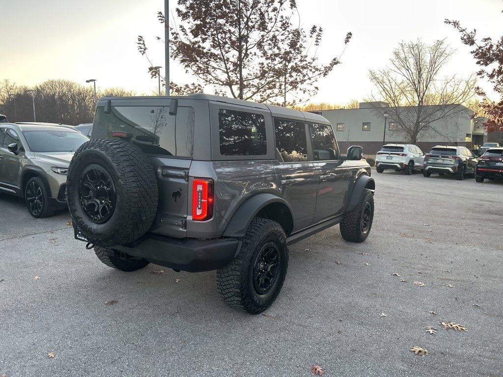 Used 2021 Ford Bronco Wildtrak image 3