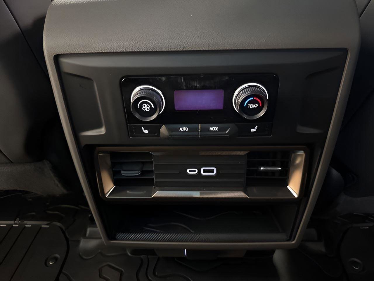 New 2025 GMC Hummer EV 3X w/ LPO, Cargo Utility Package image 24