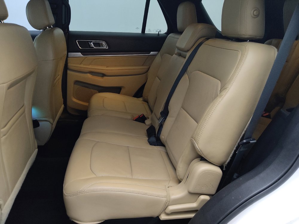 Used 2017 Ford Explorer Limited AWD/4WD image 18