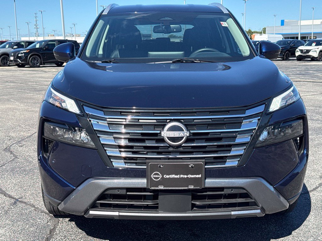 Certified 2026 Nissan Rogue SL AWD/4WD image 3