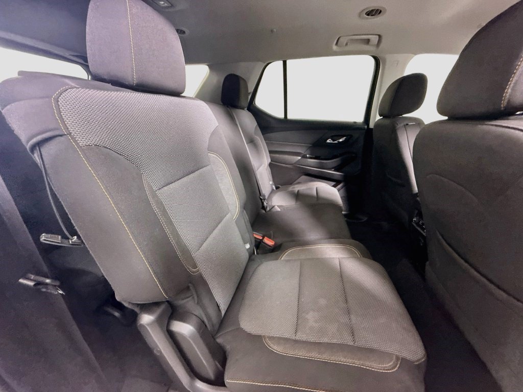 Used 2019 Chevrolet Traverse LT FWD image 26