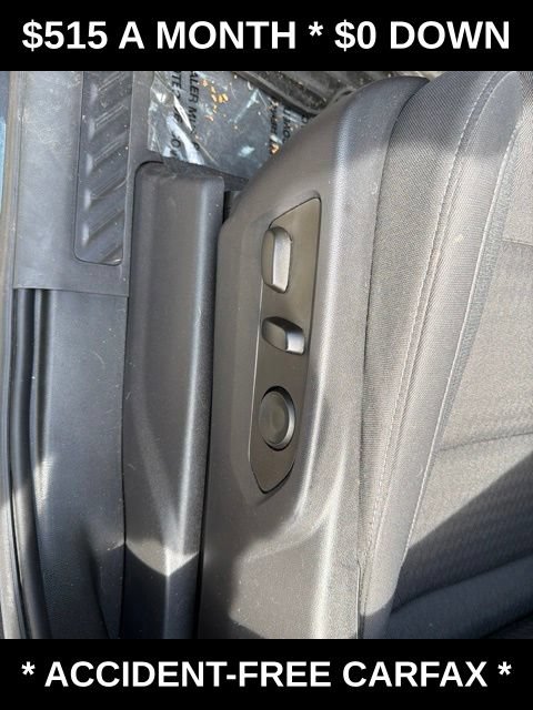 Used 2023 Chevrolet Silverado 1500 Custom AWD/4WD image 38