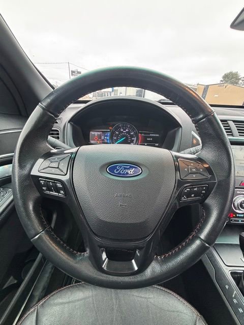 Used 2018 Ford Explorer Sport image 27