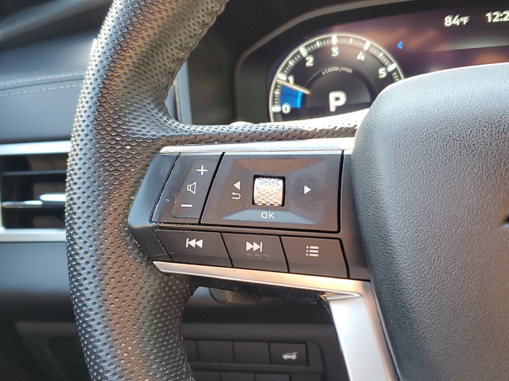 Used 2023 Mitsubishi Outlander SE Black Edition FWD image 23