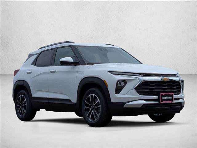 New 2026 Chevrolet TrailBlazer LT FWD image 3