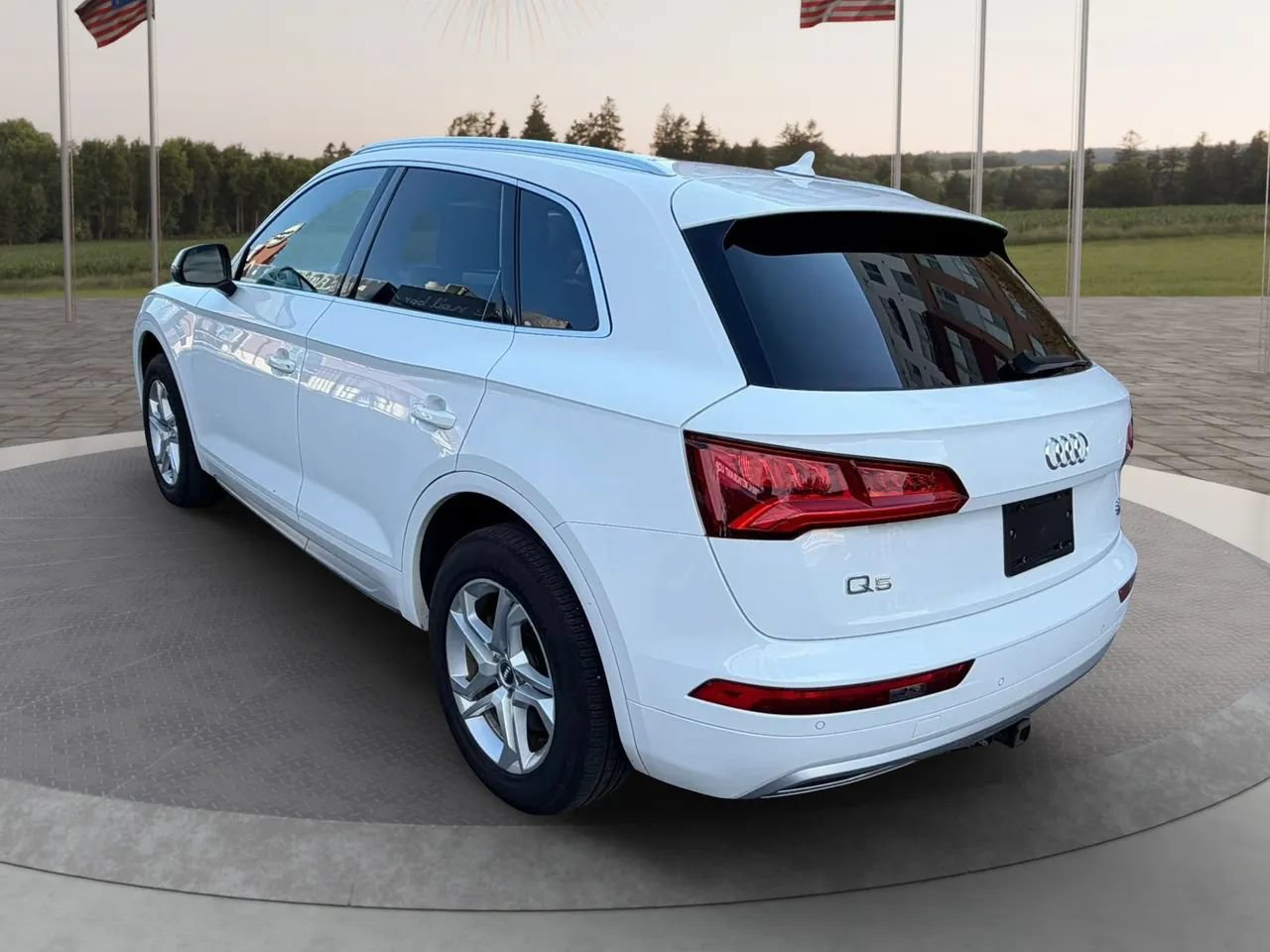 Used 2018 Audi Q5 2.0T Premium Plus AWD/4WD image 10
