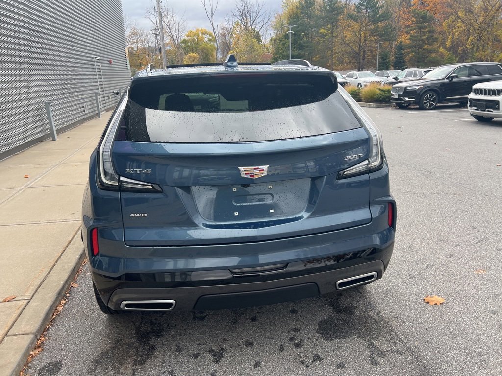 Used 2025 Cadillac XT4 Sport image 32