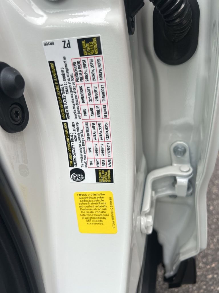 New 2025 Toyota RAV4 XLE image 5