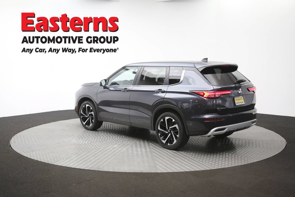 Used 2024 Mitsubishi Outlander SE AWD/4WD image 63