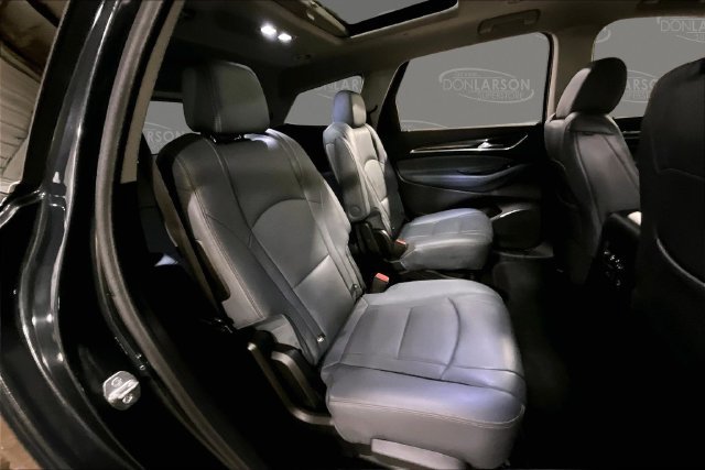 Used 2021 Buick Enclave Premium w/ Sun and Sites Package AWD/4WD image 18