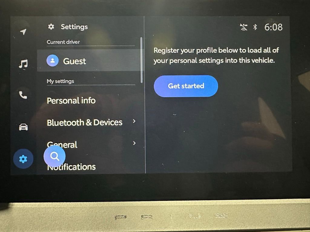 Used 2025 Toyota Prius XLE image 34
