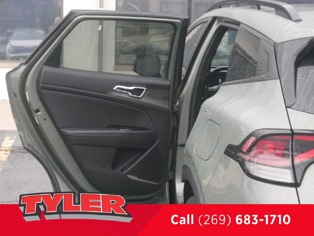Used 2024 Kia Sportage X-Line w/ X-Line Premium Package AWD/4WD image 19