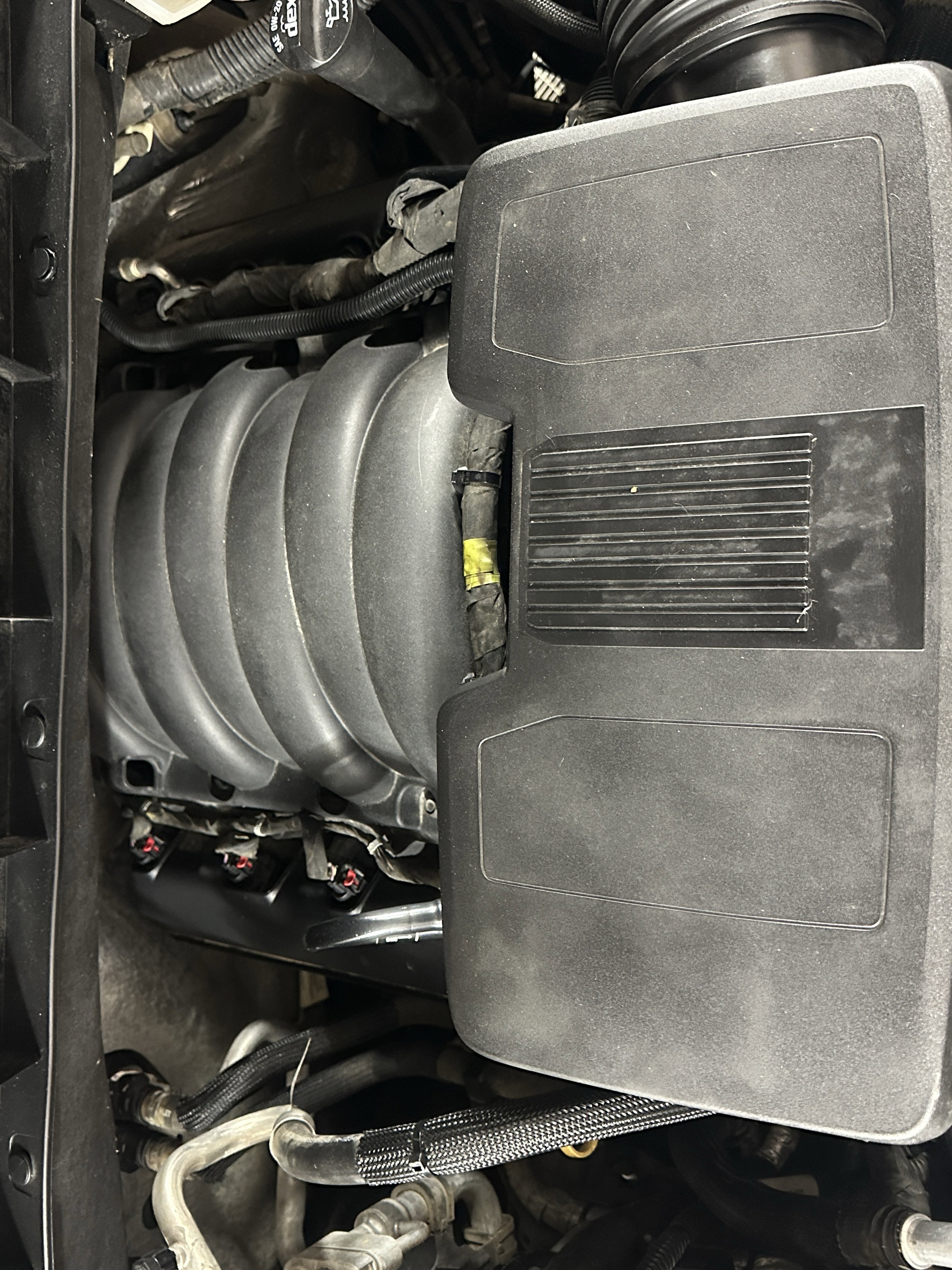 Used 2021 Chevrolet Silverado 1500 LT image 3