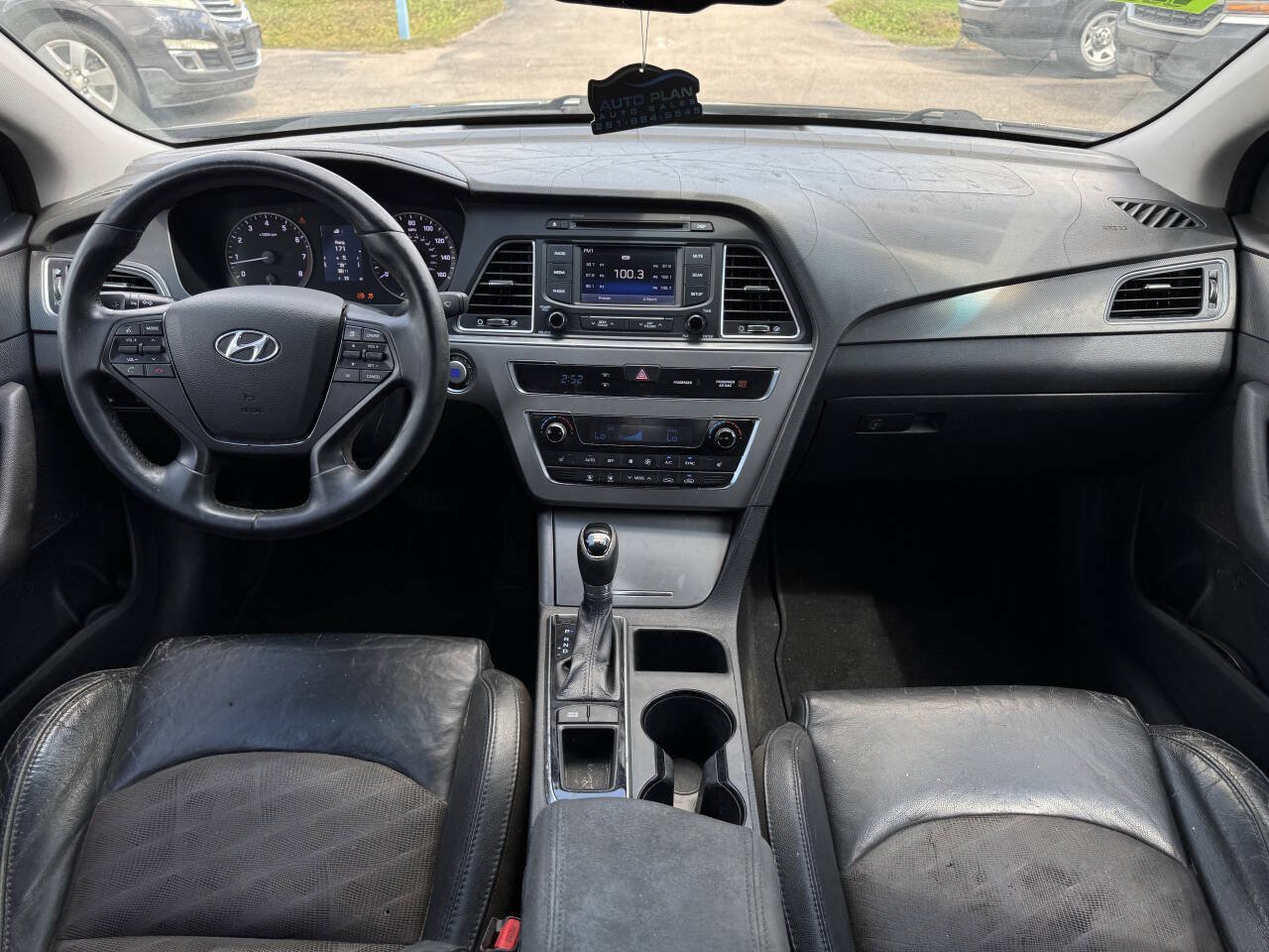 Used 2015 Hyundai Sonata Sport w/ Option Group 03 FWD image 15