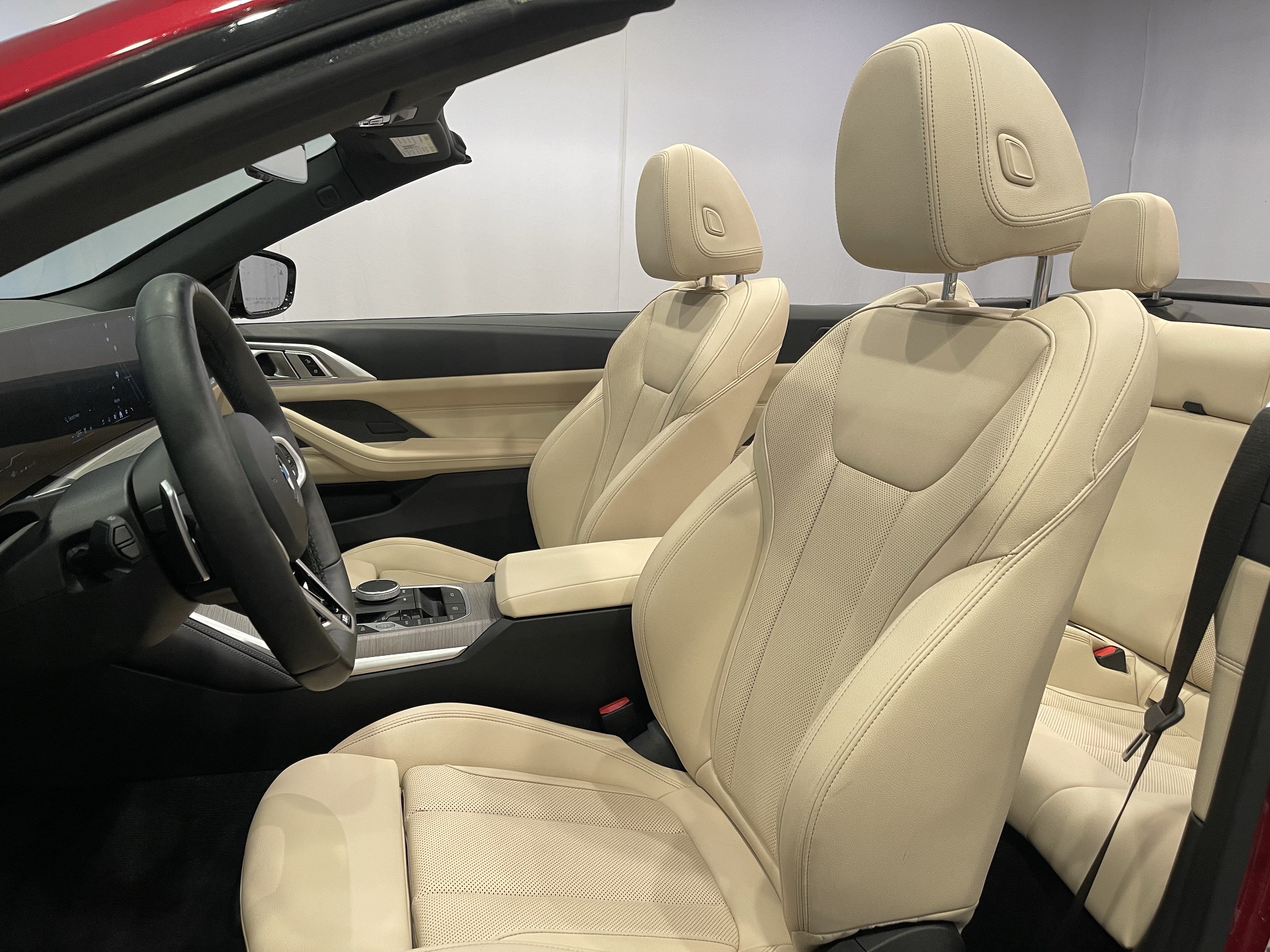 Used 2027 BMW 430i xDrive Convertible AWD/4WD image 14