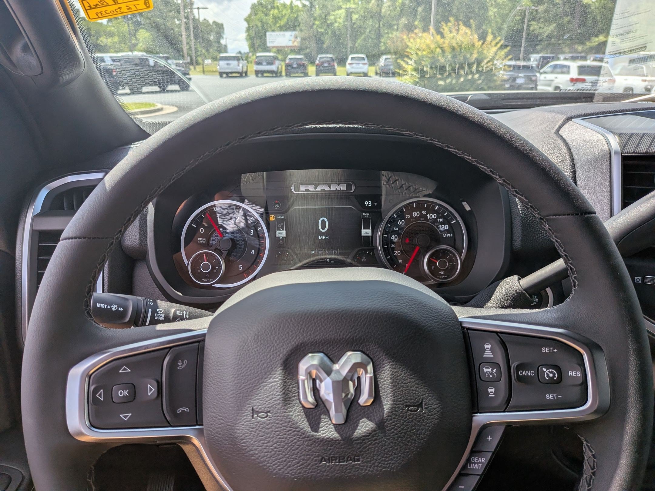 New 2026 RAM 2500 Big Horn AWD/4WD image 12