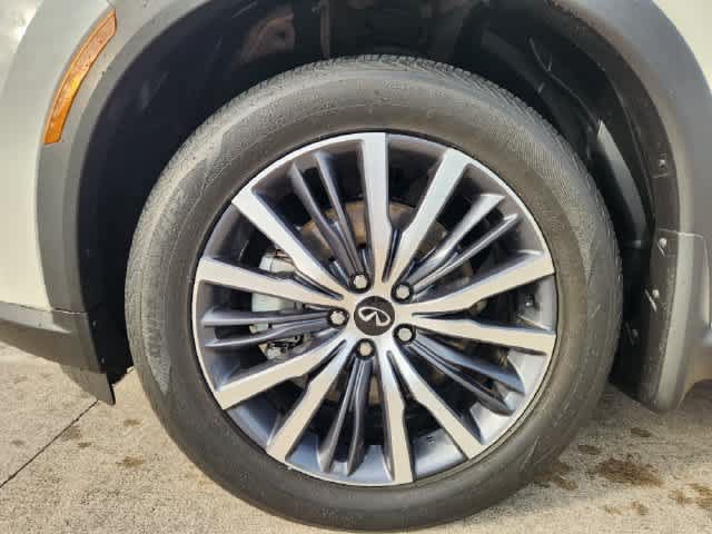 Certified 2025 INFINITI QX60 Sensory AWD/4WD image 7