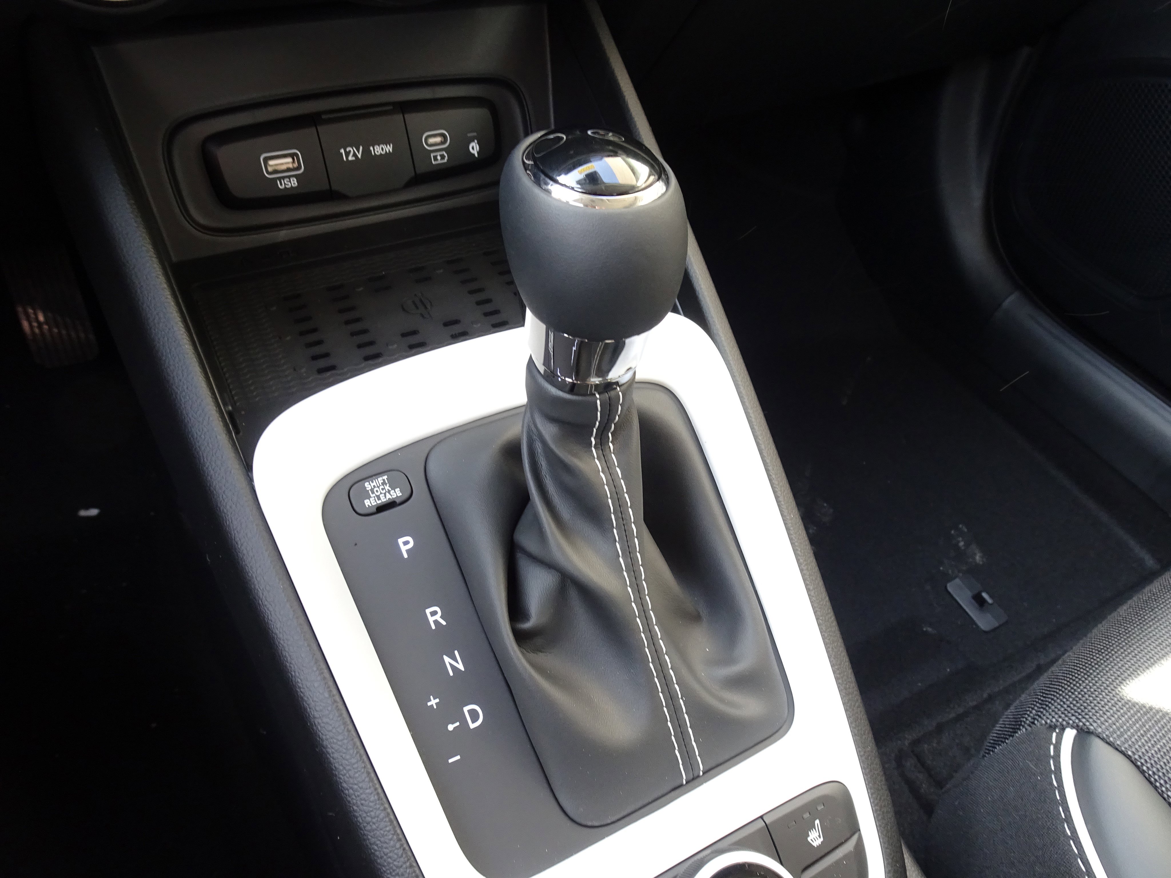 New 2026 Hyundai Venue SEL image 13