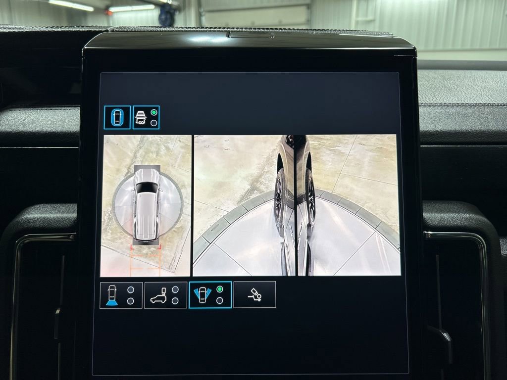 Used 2025 GMC Yukon XL Denali w/ LPO, Floor Liner Package image 26