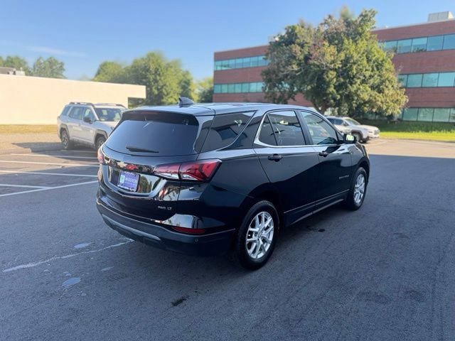Used 2023 Chevrolet Equinox LT AWD/4WD image 6