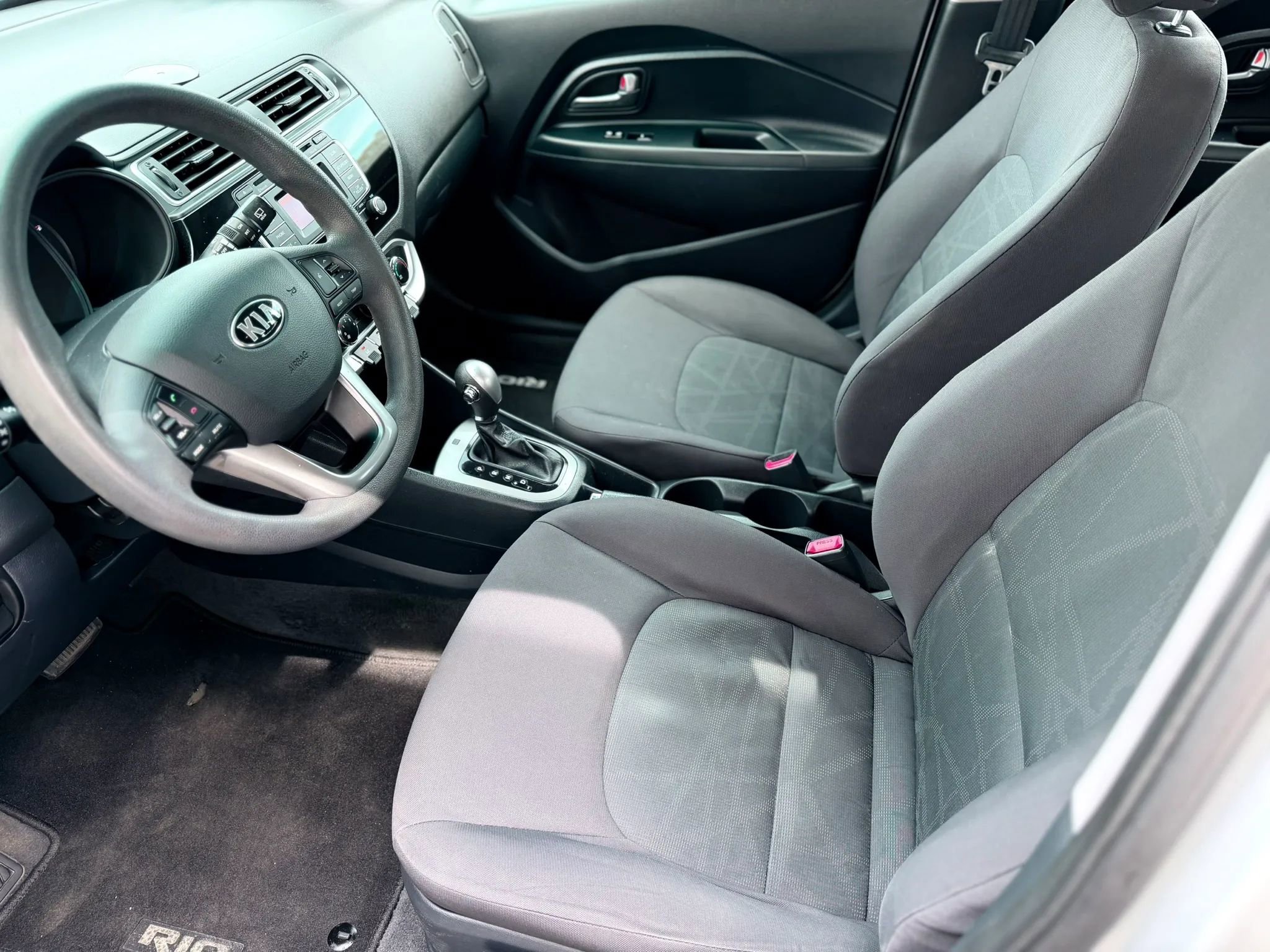 Used 2016 Kia Rio LX w/ Power Package FWD image 13