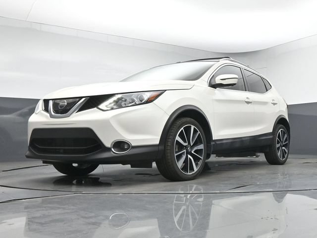 Used 2017 Nissan Rogue Sport SL w/ SL Premium Package AWD/4WD image 12