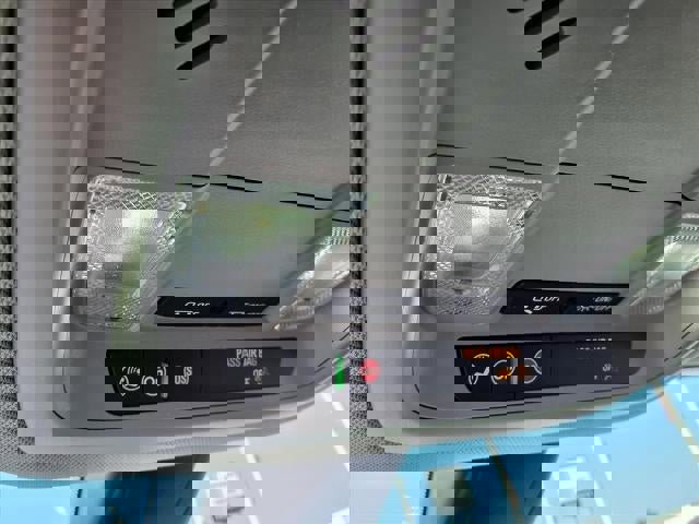 Used 2023 GMC Acadia SLE w/ Elevation Edition image 14