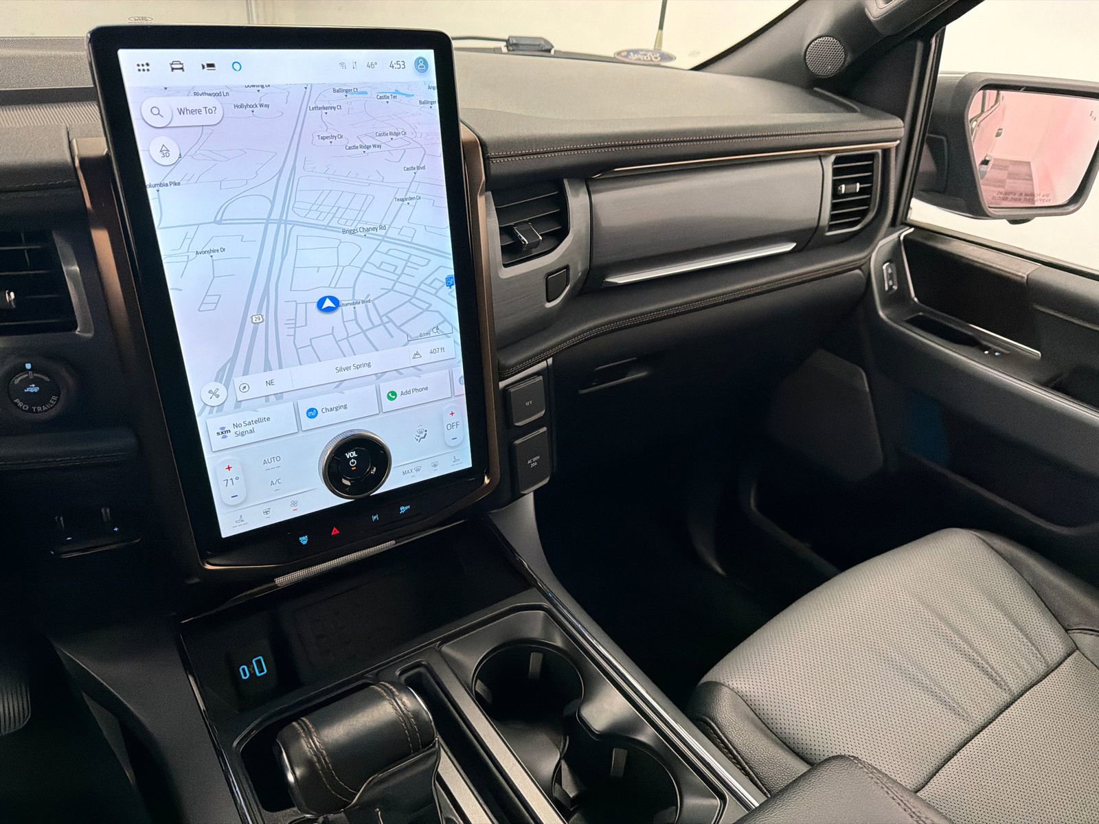 Used 2023 Ford F150 Lightning Lariat w/ Tow Technology Package image 26