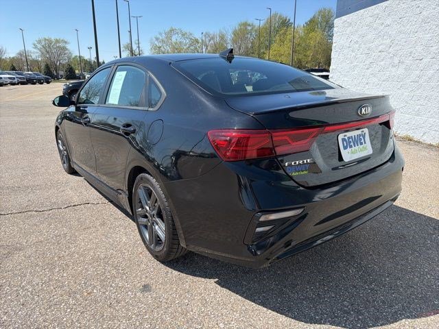 Used 2020 Kia Forte GT-Line w/ GT-Line Premium Package FWD image 3