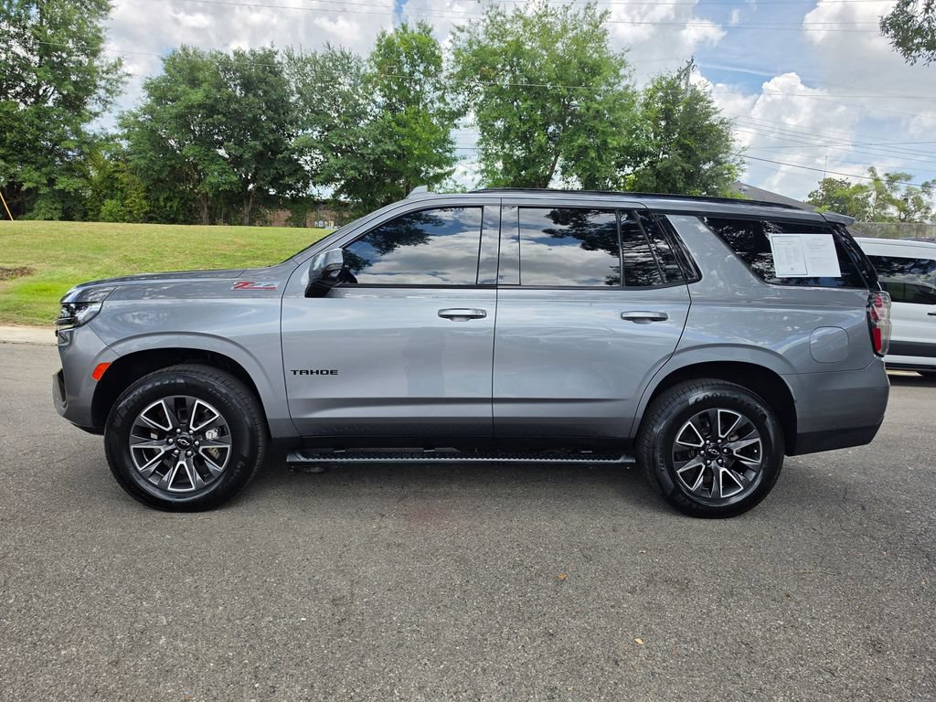 Used 2021 Chevrolet Tahoe Z71 w/ Luxury Package AWD/4WD image 2