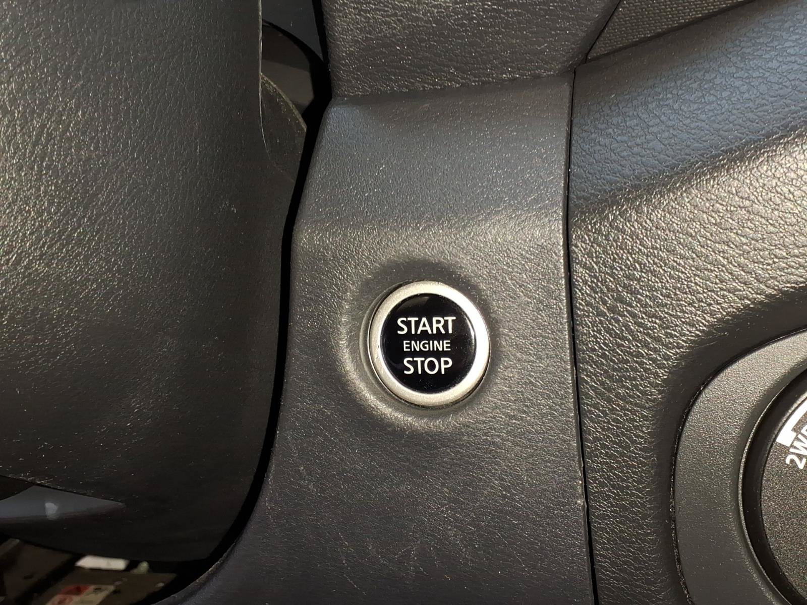 Used 2023 Nissan Frontier SV AWD/4WD image 19