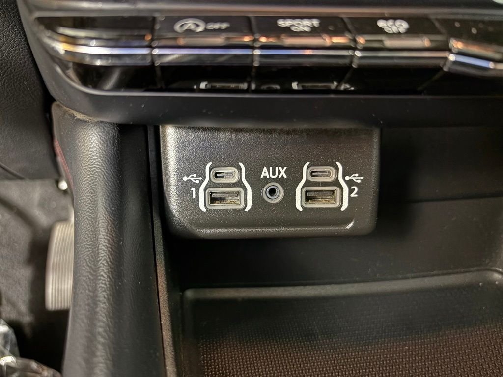 Used 2024 Dodge Durango GT RWD image 28