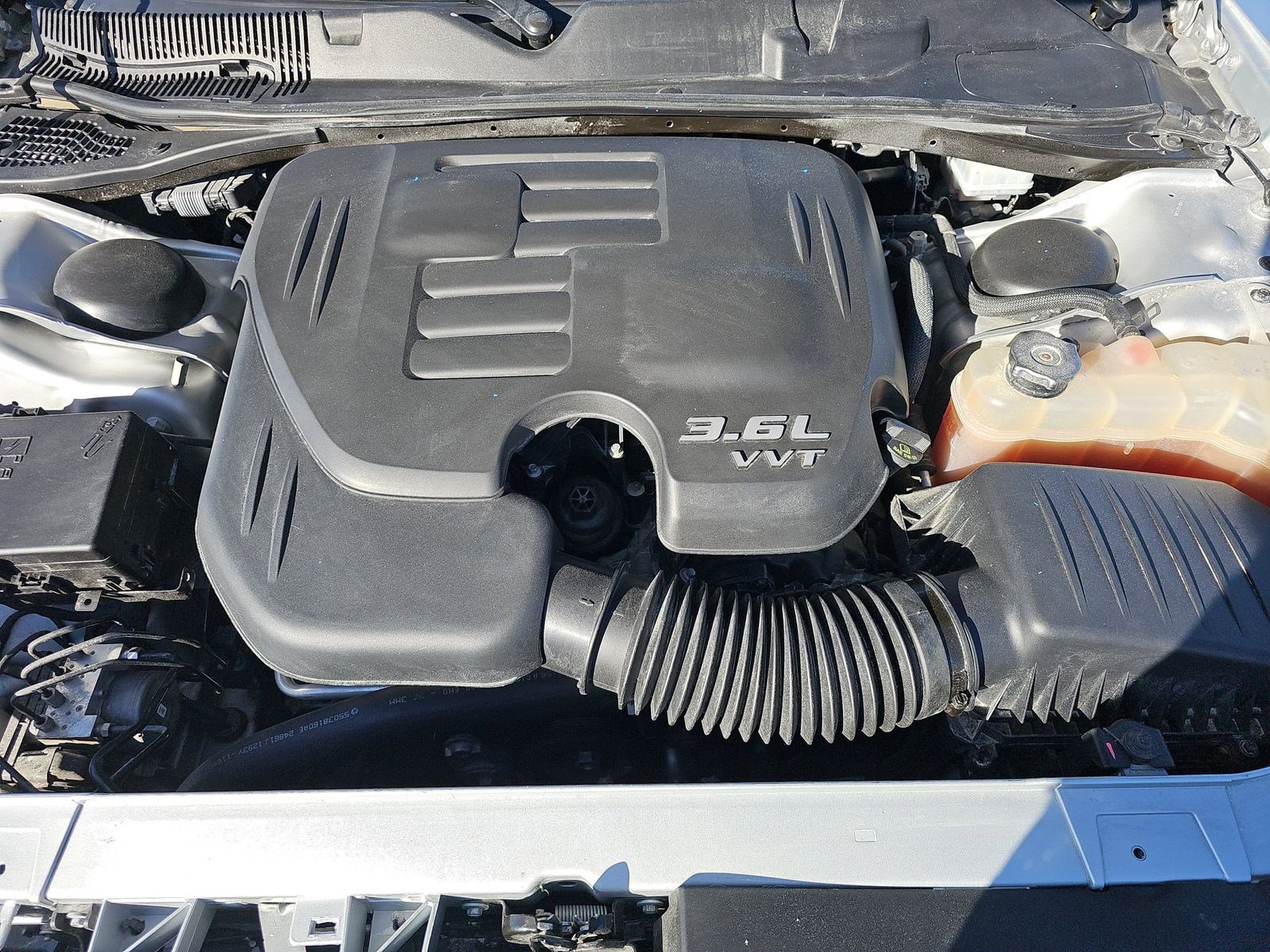 Used 2023 Dodge Challenger SXT w/ Blacktop Package image 19