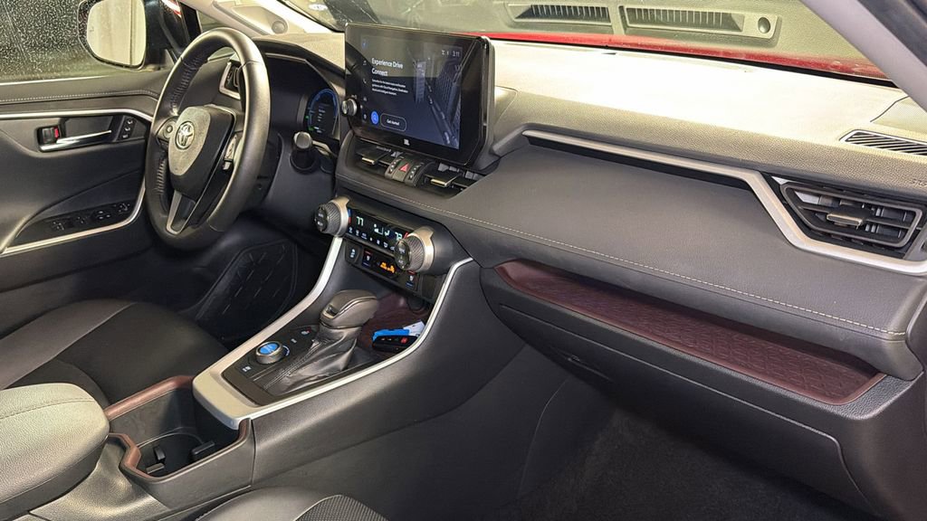 Used 2023 Toyota RAV4 Limited image 11