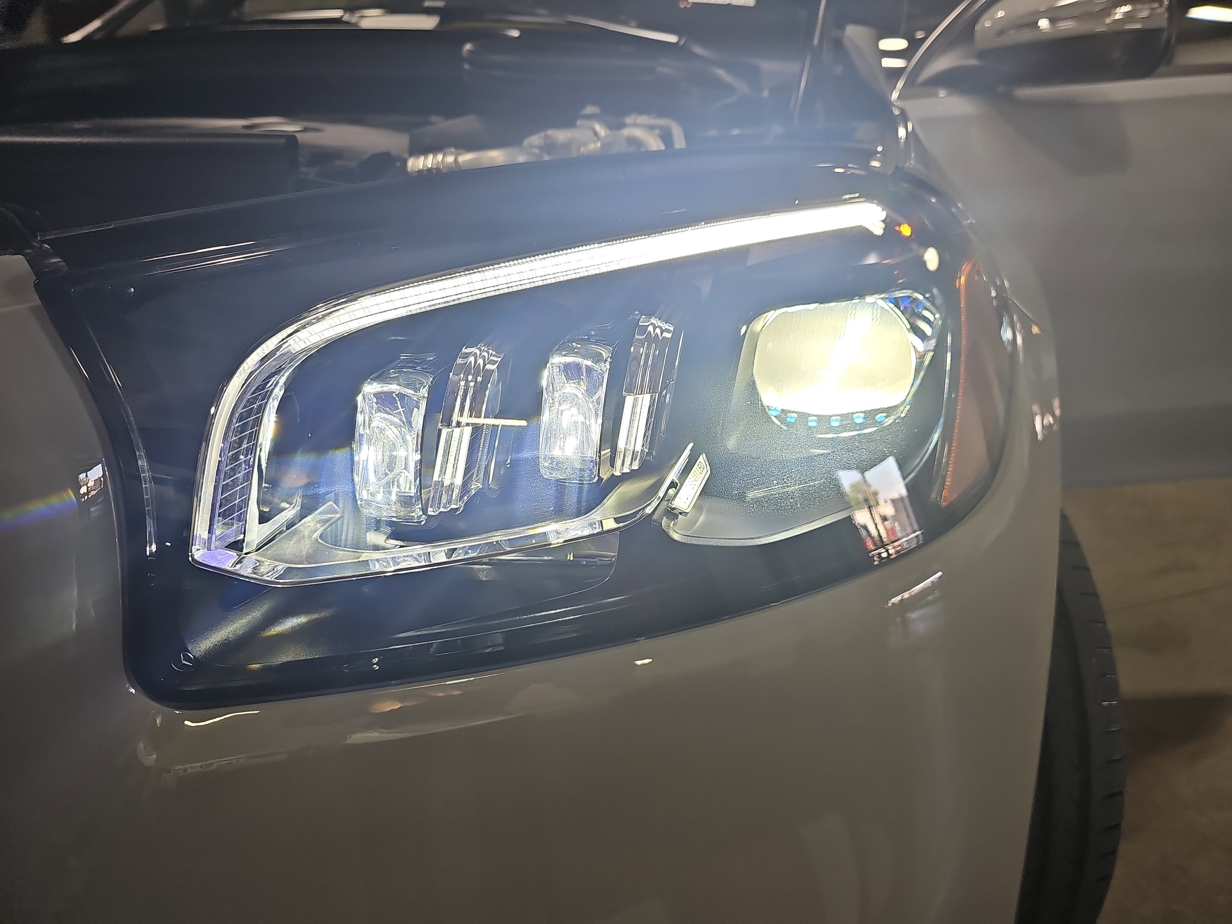 New 2026 Mercedes-Benz GLS 580 4MATIC image 34