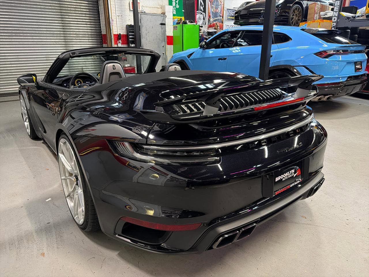 Used 2021 Porsche 911 Turbo S AWD/4WD image 8