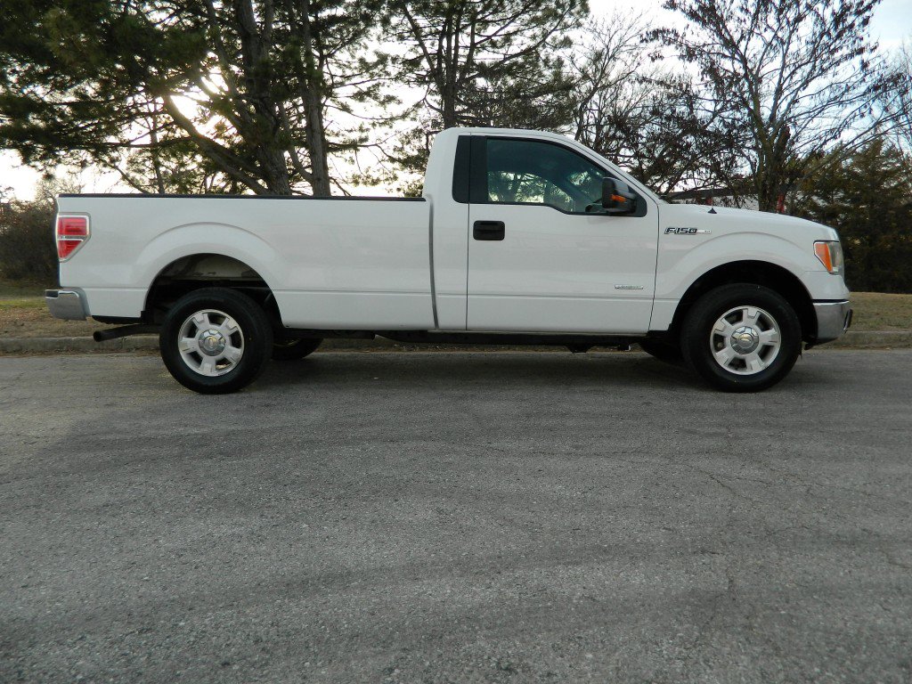 Used 2013 Ford F150 XLT w/ Mid Equipment Group image 5