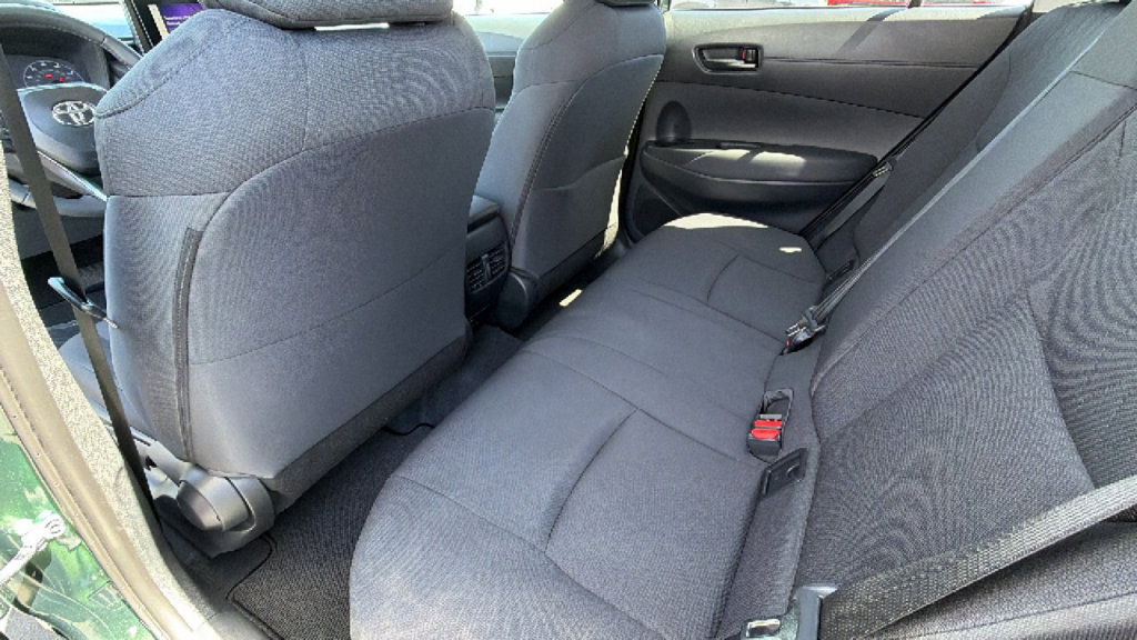 Certified 2025 Toyota Corolla Cross LE AWD/4WD image 24