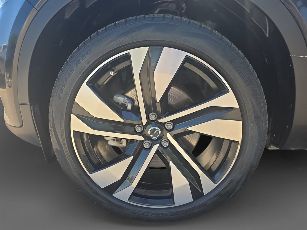 Used 2023 Volvo XC40 B5 Ultimate w/ Climate Package AWD/4WD image 16