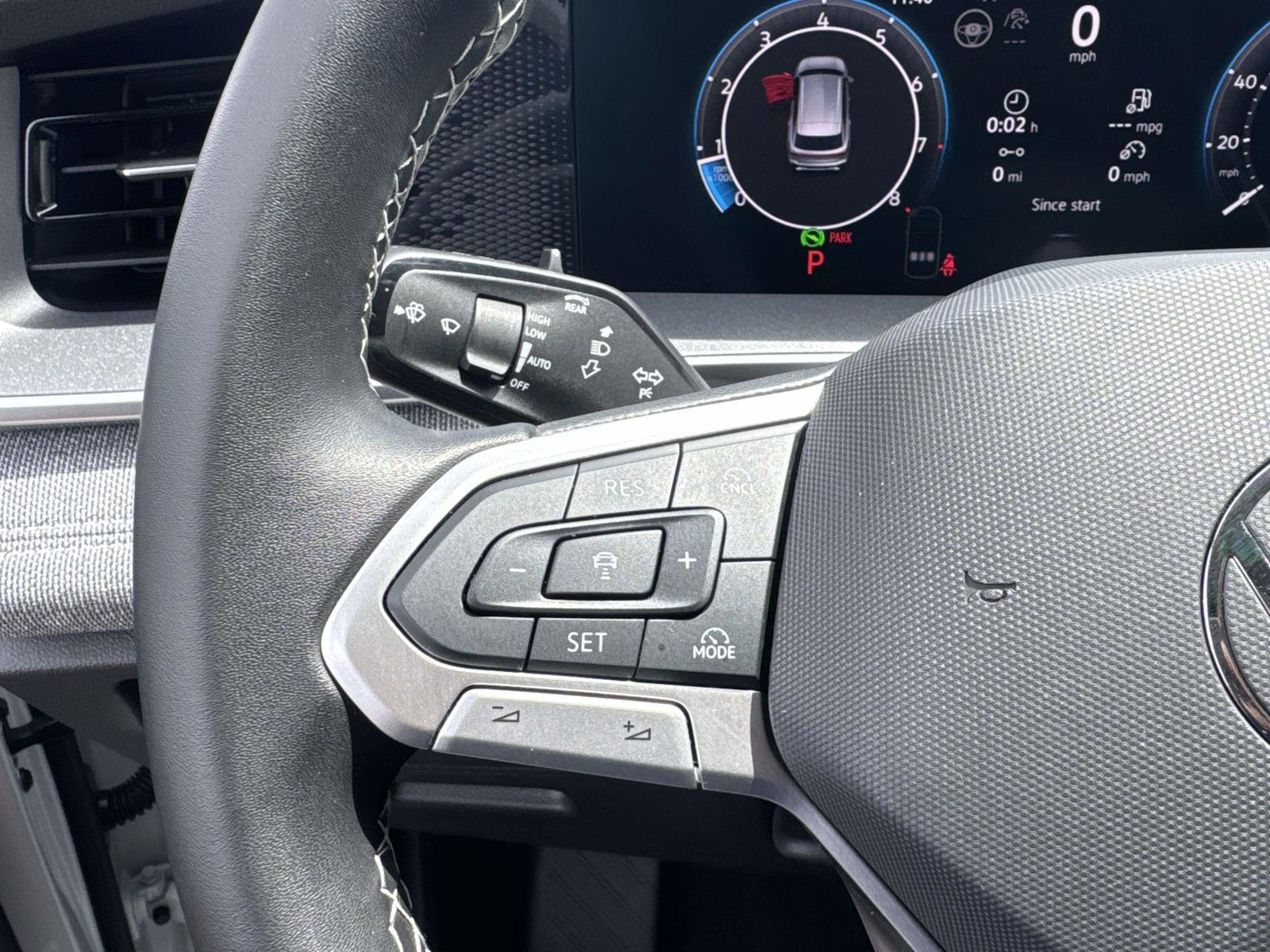 Certified 2025 Volkswagen Tiguan S image 15