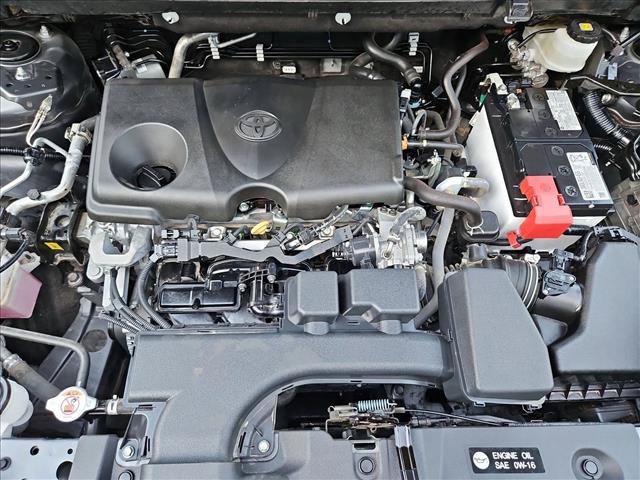 Used 2025 Toyota RAV4 XLE FWD image 22