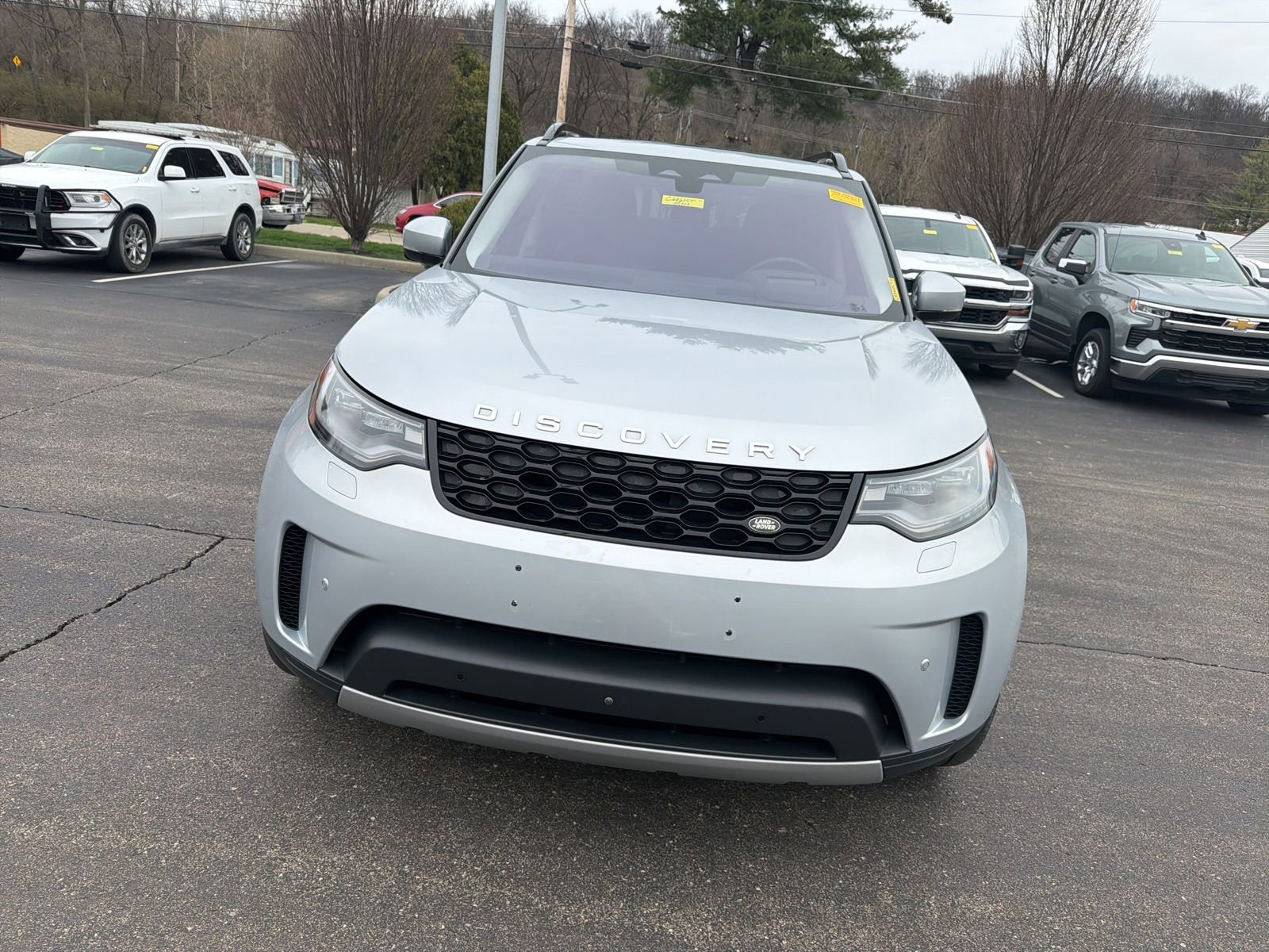 Used 2022 Land Rover Discovery S image 8