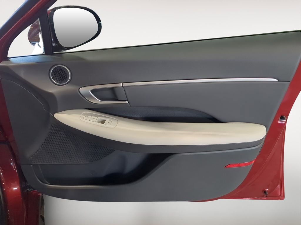 New 2025 Hyundai Sonata SEL image 27
