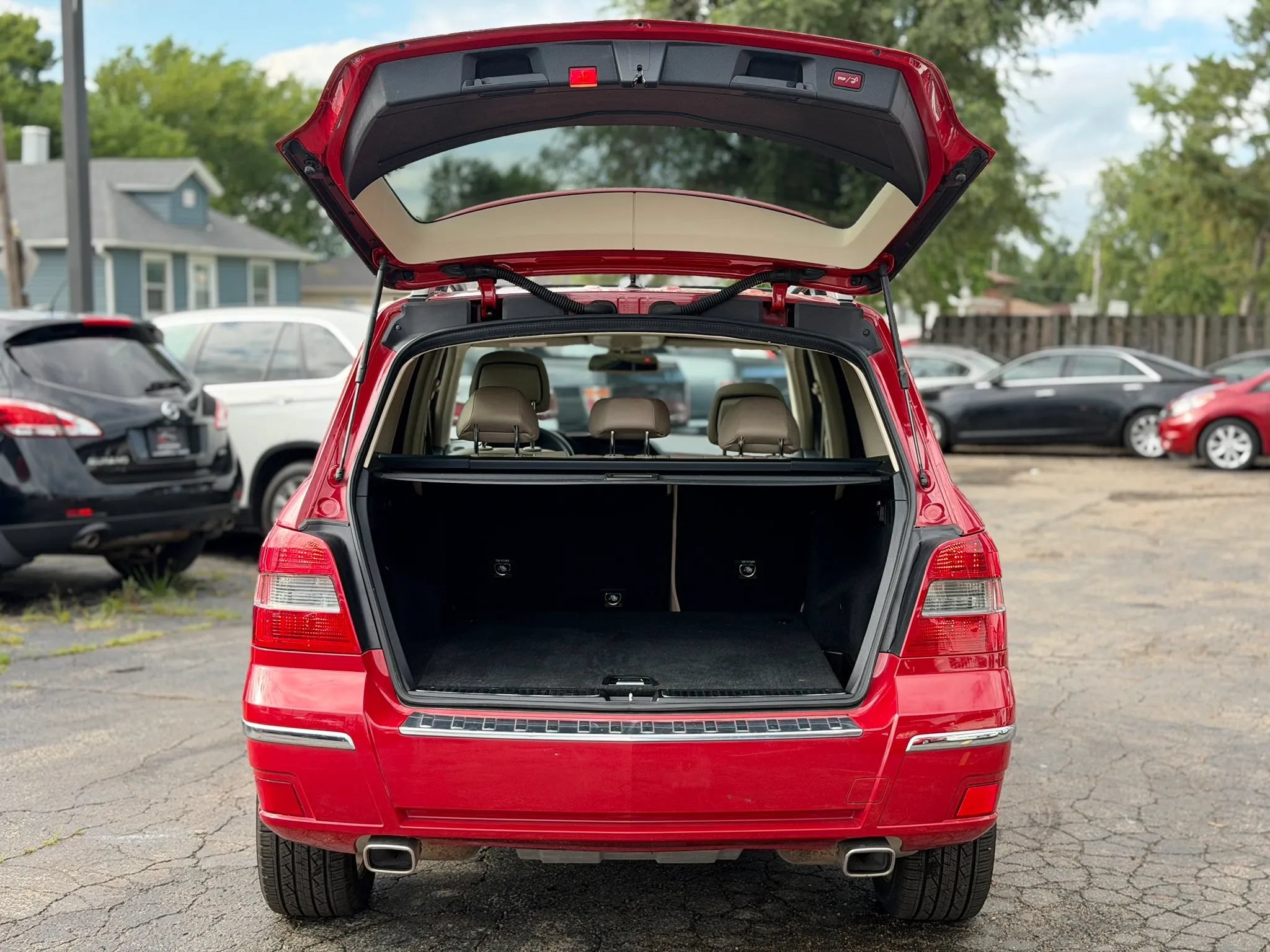 Used 2011 Mercedes-Benz GLK 350 4MATIC image 17