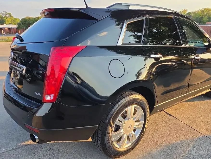 Used 2013 Cadillac SRX Luxury AWD/4WD image 5