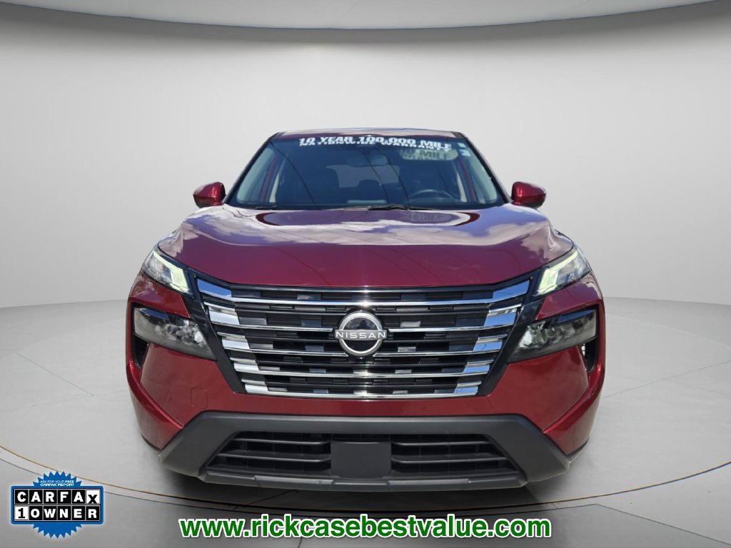 Used 2025 Nissan Rogue SV AWD/4WD image 5