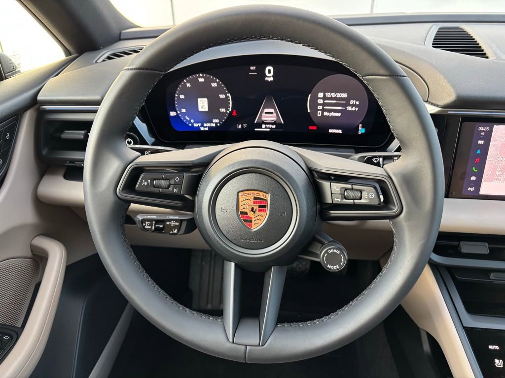 New 2025 Porsche Macan 4 Electric image 26