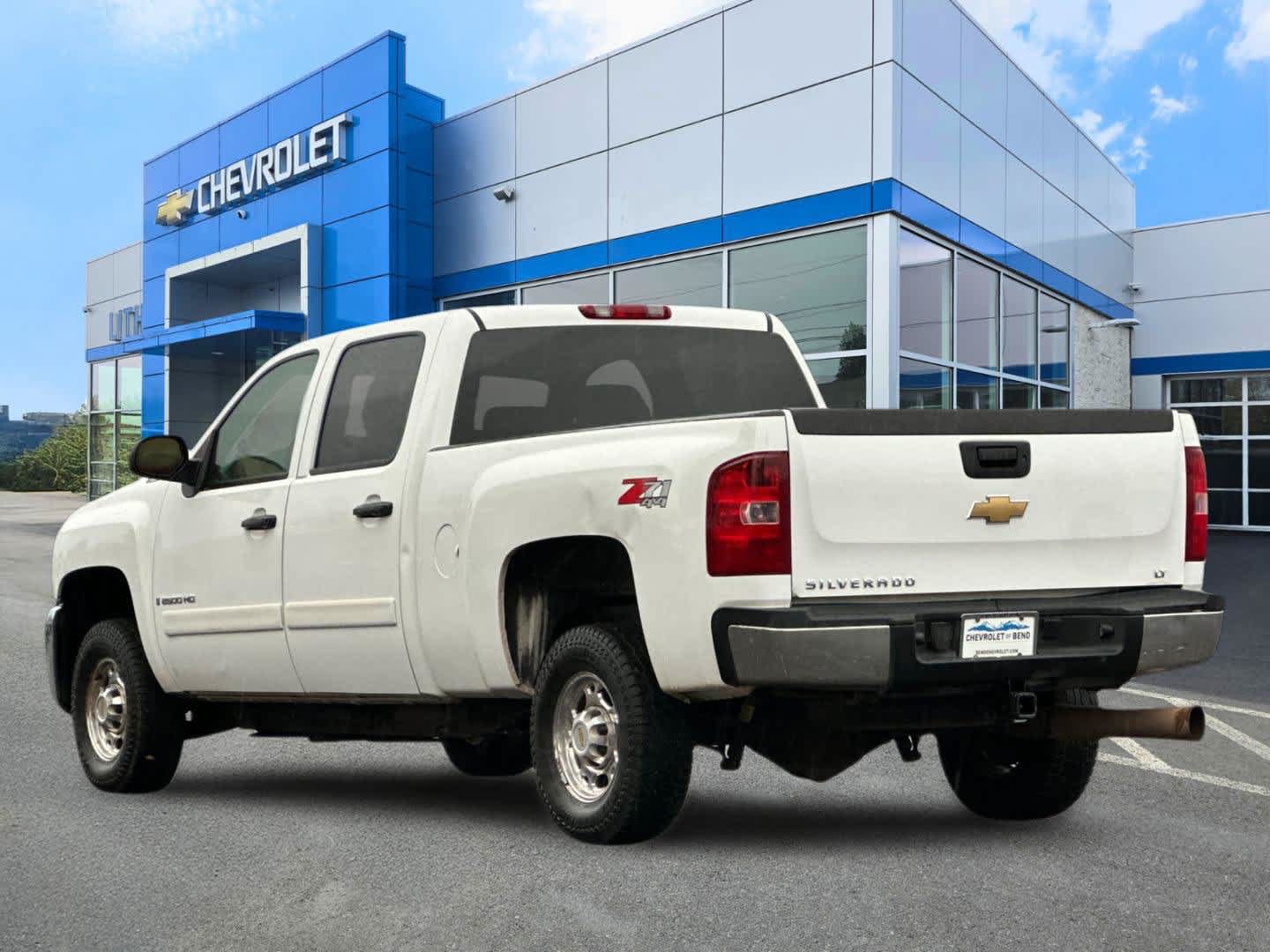 Used 2007 Chevrolet Silverado 2500 LT w/ Suspension Package, Off-Road AWD/4WD image 6