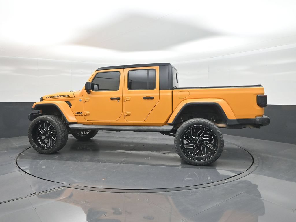 Used 2021 Jeep Gladiator Sport AWD/4WD image 27